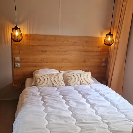 Mobilhome 8p 3 Ch 2 Sdb Jean De Monts Saint-Jean-de-Monts