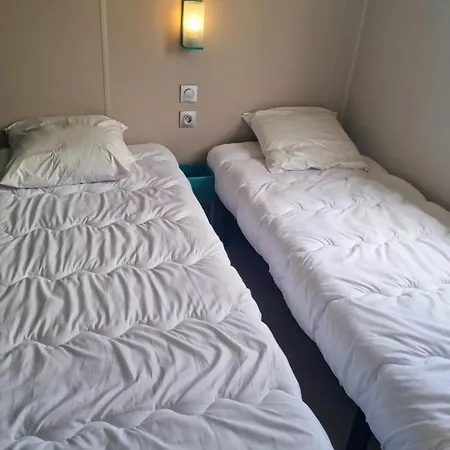 Mobilhome 8p 3 Ch 2 Sdb Jean De Monts Saint-Jean-de-Monts