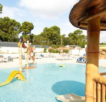 Campsite Mobilhome 8p 3 Ch 2 Sdb Jean De Monts