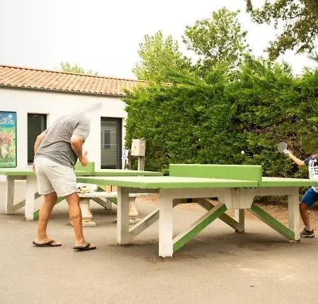 Mobilhome 8p 3 Ch 2 Sdb Jean De Monts * Saint-Jean-de-Monts