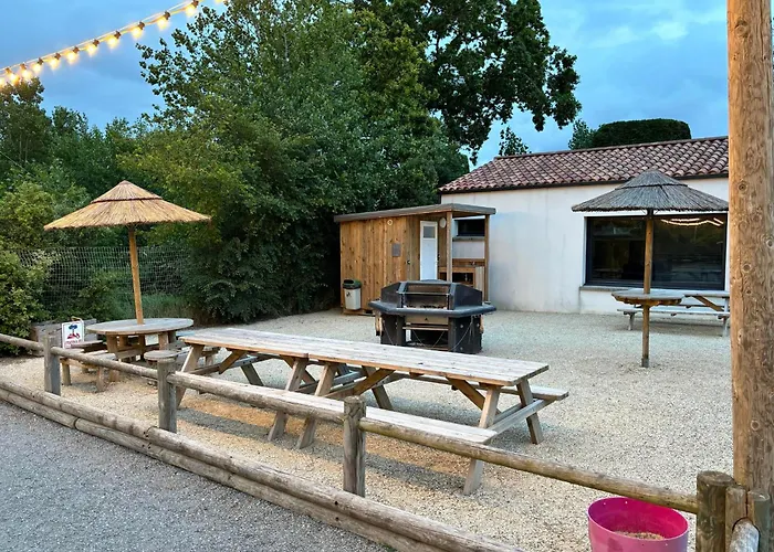 Kemping Mobilhome 6p 3 Ch 2 Sdb Jean De Monts